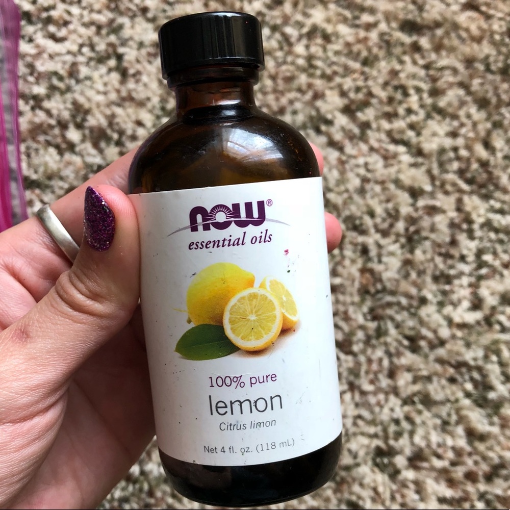 Lemon Essential Oil